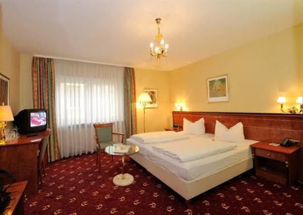 Rhein Neckar Hotel Mannheim Exterior photo
